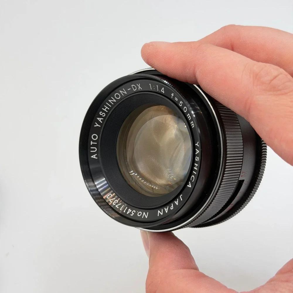 Yashica Auto Yashinon-DX 50mm f1.4 M42 Screw Mount Vintage Prime Lens Japan